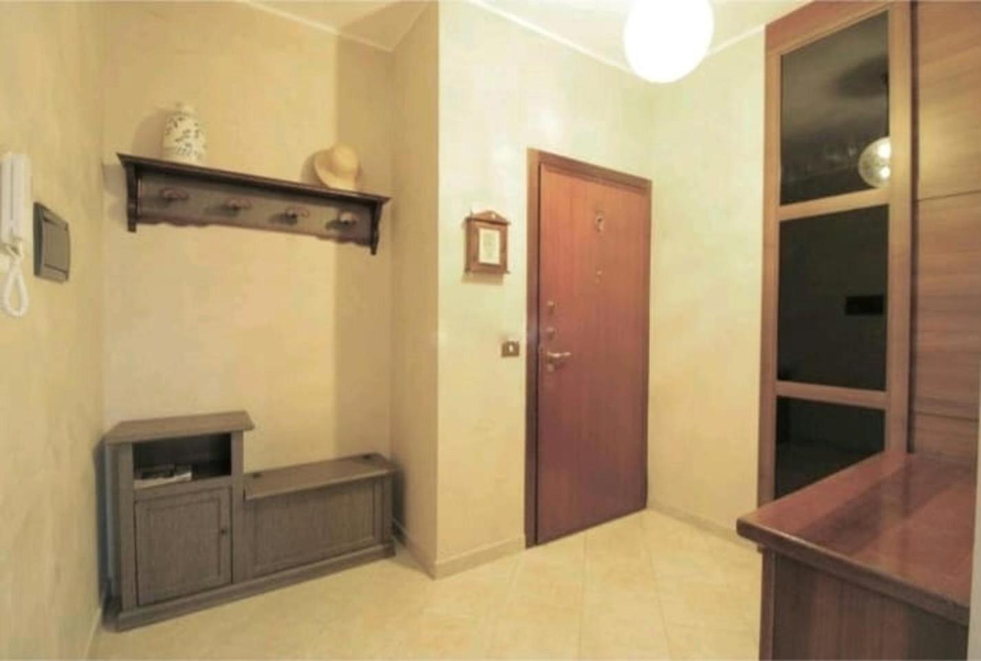 Apashort Apartment *